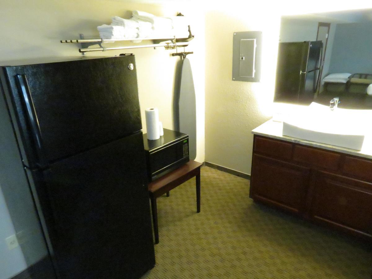 Edgewater Hotel And Suites Put-in-Bay Kültér fotó